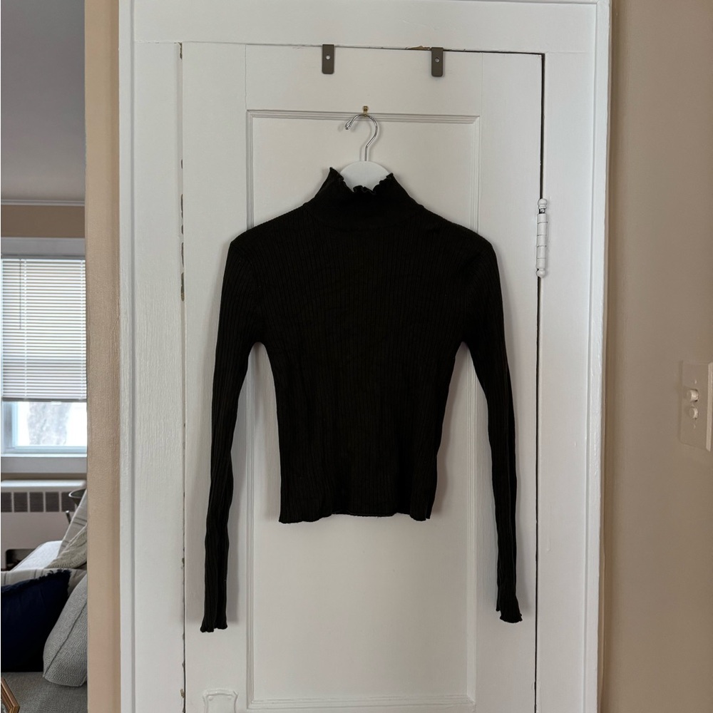 Zara Olive Ribbed Knit Top
